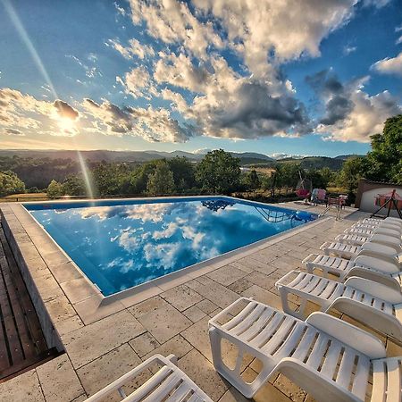 Conacul Lui Bulica Hotel Novaci-Straini Luaran gambar