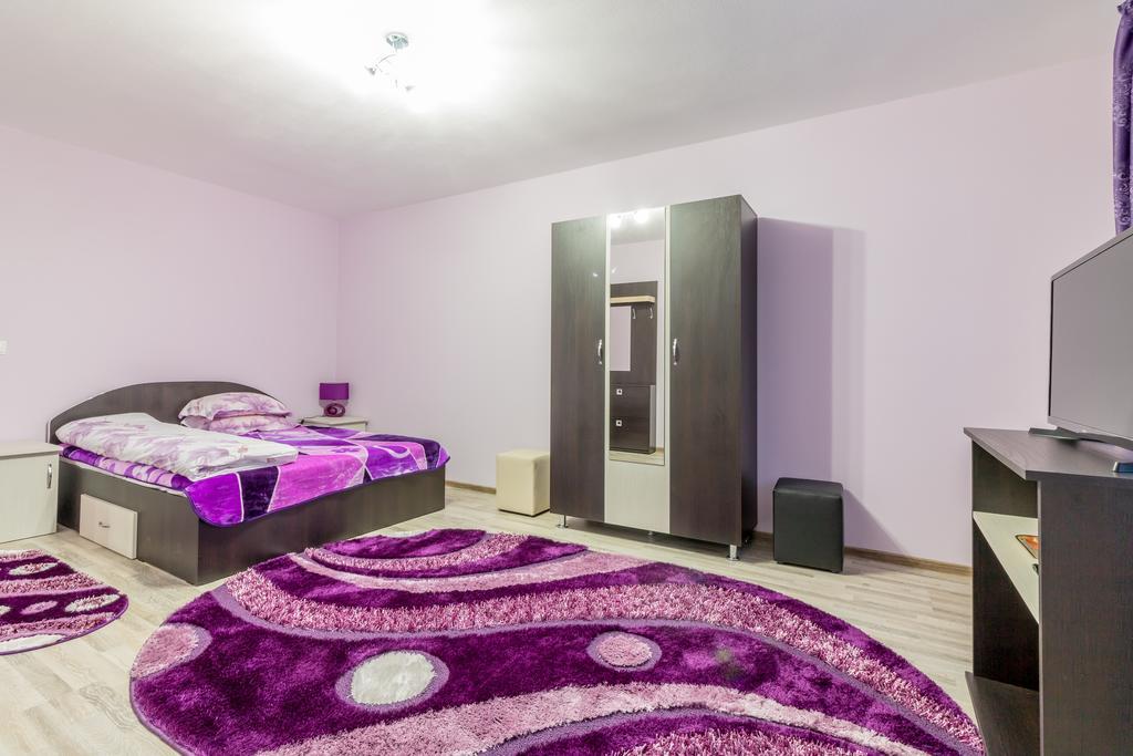 Conacul Lui Bulica Hotel Novaci-Straini Luaran gambar